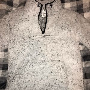 VS Pink Sherpa quarter zip